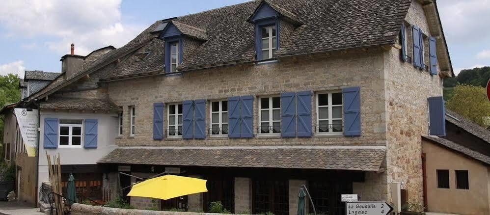 Logis Hotel Restaurant L'Auberge Du Chateau Muret-le-Chateau Екстер'єр фото